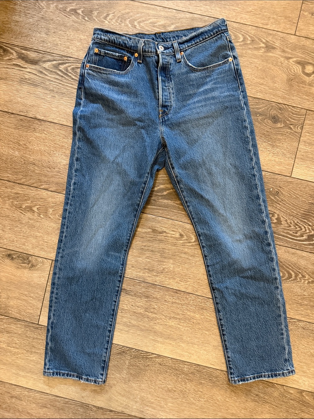 Levi's 501 XX Men's Vintage Jeans Button Fly Straight Leg Medium Wash 32x30